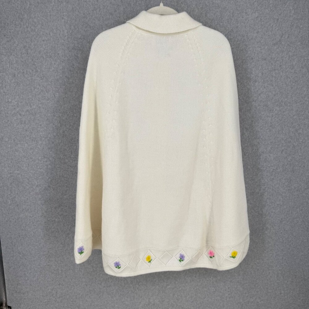 Knit Fashion VTG 50s Knit Cape Poncho One Size White Floral Embroidered Cottage - Picture 5 of 11
